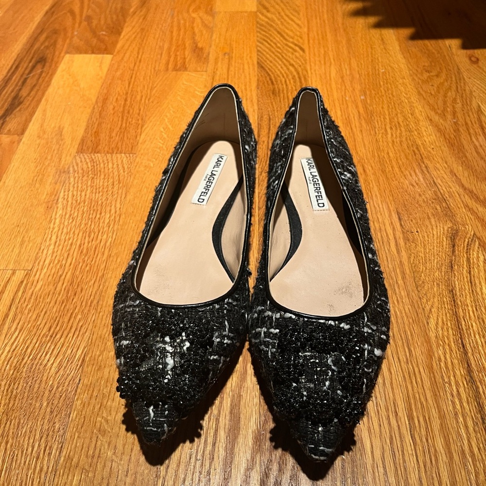Karl Lagerfeld seize 9.5 black and white pointy toe ballet slippers.